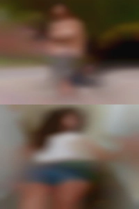 Nude woman royal online pussy.